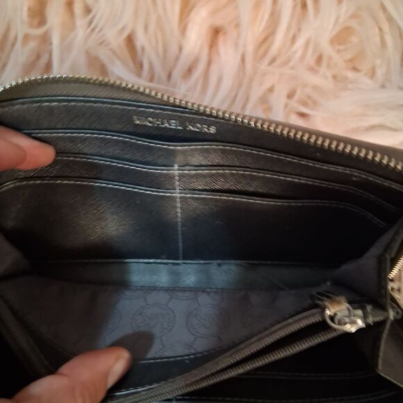 Michael Kors Metallic Wallet - Picture 6 of 16